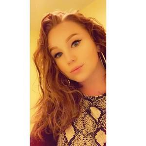 Meet your Posher, Christina